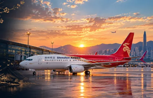 Avião da Shenzhen Airlines ao pôr do sol